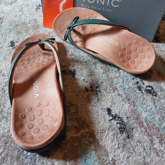 Vionic Bella ll Sandal Size 6.5 - Picture 9 of 10